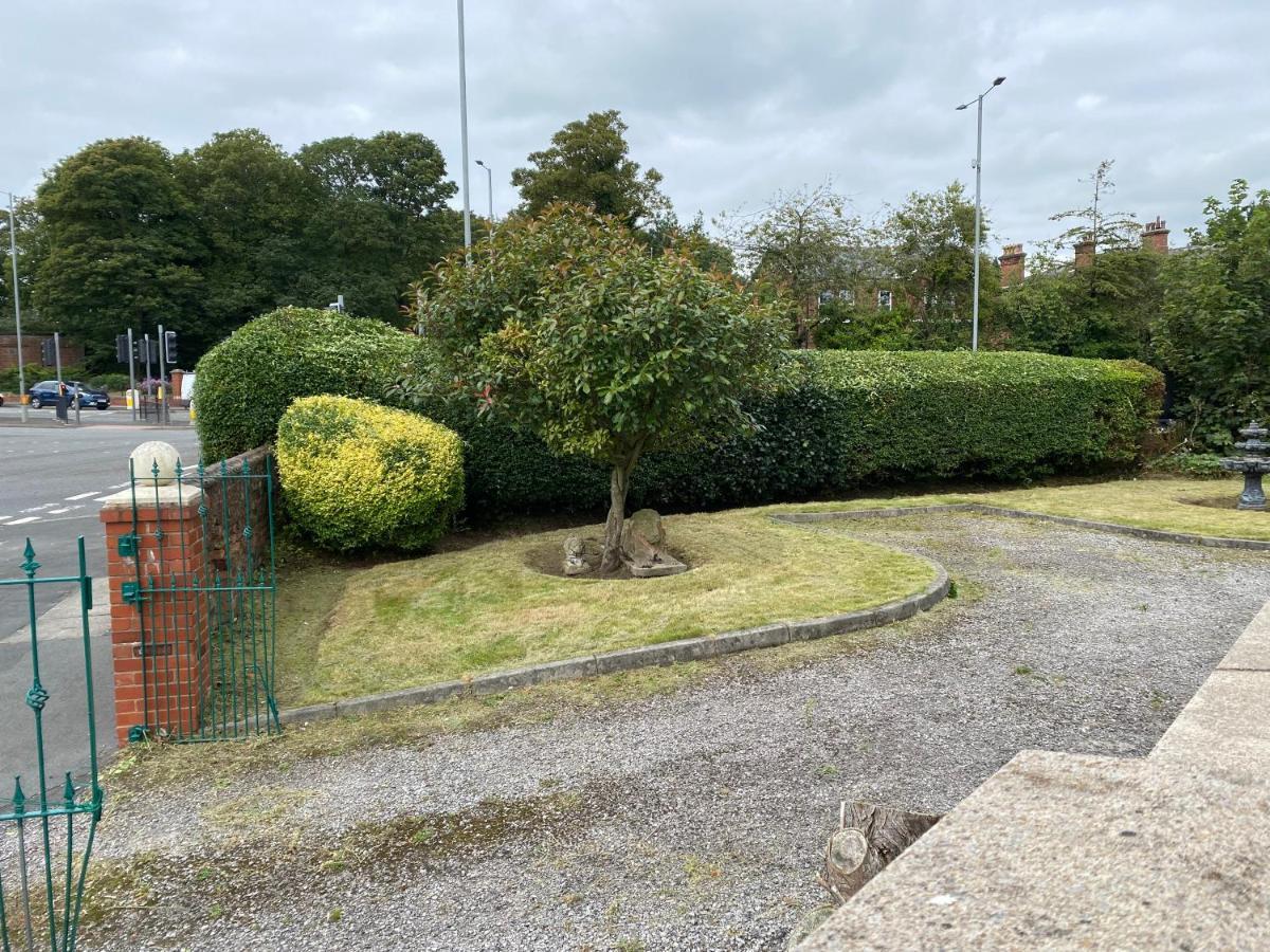 Park View Hotel And Guest House St Helens  Bagian luar foto