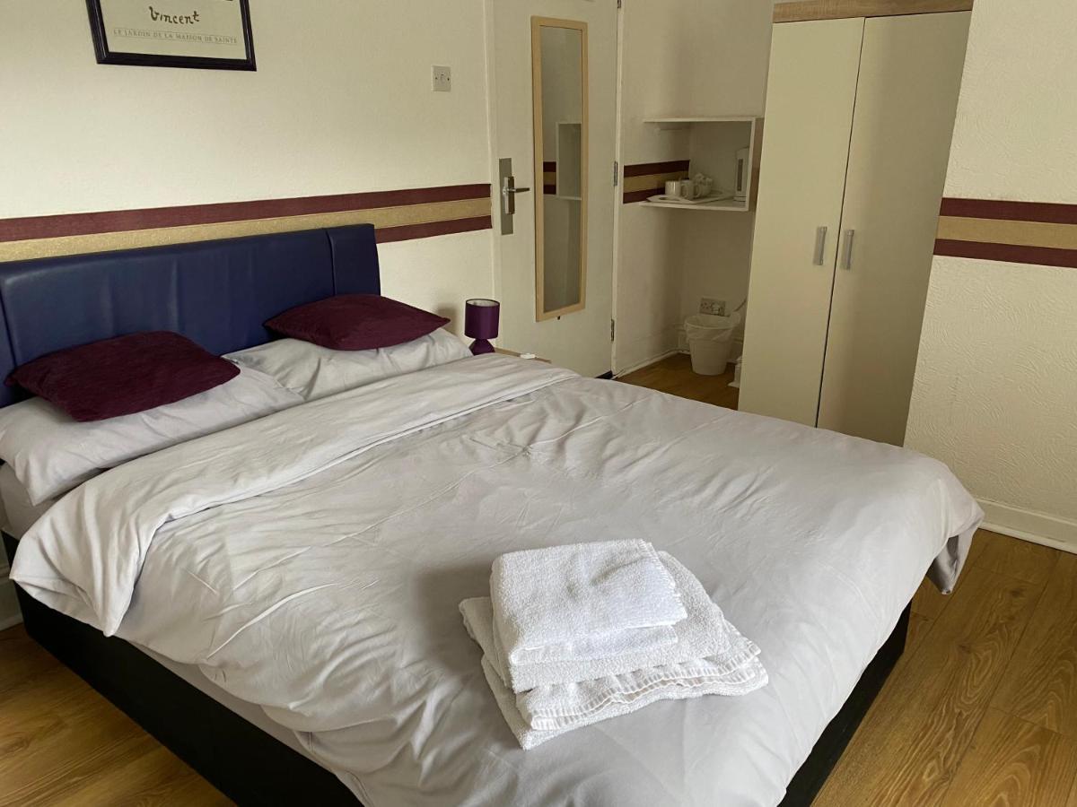 Park View Hotel And Guest House St Helens  Bagian luar foto