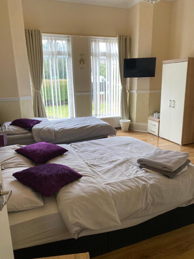 Park View Hotel And Guest House St Helens  Bagian luar foto