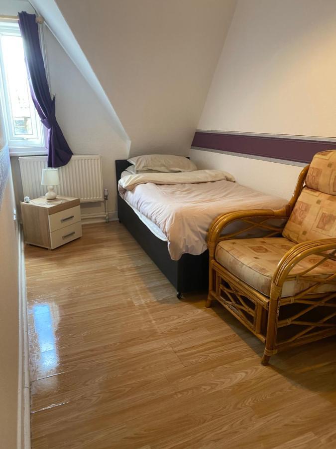 Park View Hotel And Guest House St Helens  Bagian luar foto